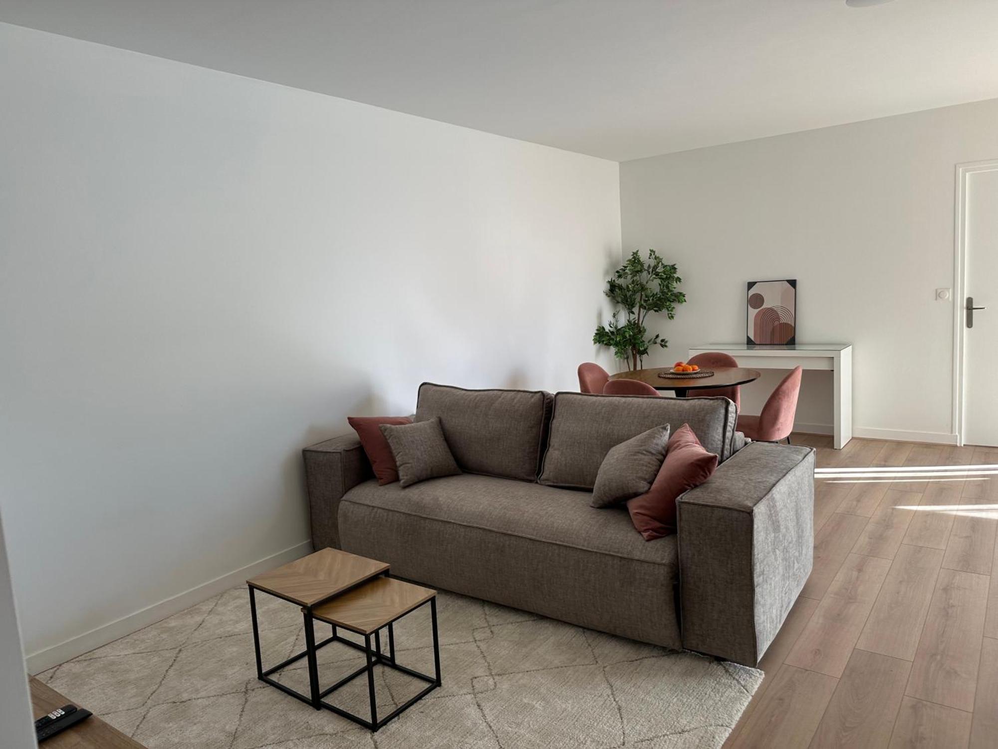 Appartement Proche Paris-Aeroport Cdg-Gare-Disney Villiers-le-Bel Extérieur photo